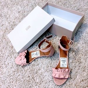 14th & Union Cute Pink Ruffle Sandal - Never Worn